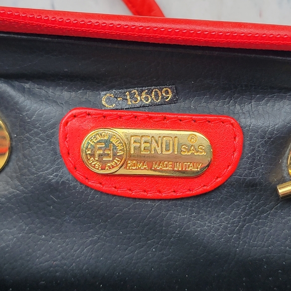 Fendi Shoulder Bag Red Leather Textured Brass Spiral Accents Authentic Purse Vtg - Picture 6 of 10
